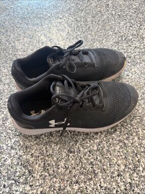 Under Armour Black Athletic Lace-Up Trainers with White Logo